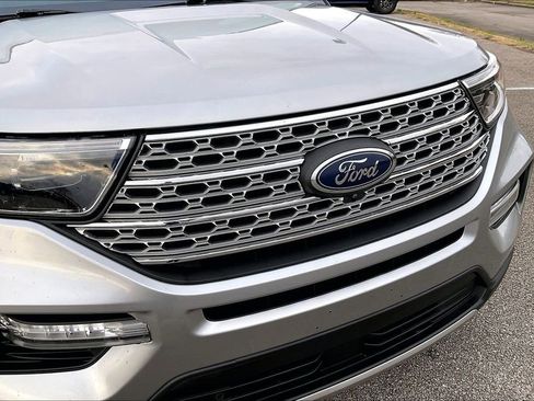 Used 2021 Ford Explorer Limited w/ Equipment Group 301A image 31