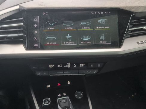 Used 2024 Audi Q4 e-tron Premium image 11