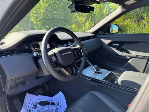 Certified 2024 Land Rover Range Rover Evoque S AWD/4WD image 9