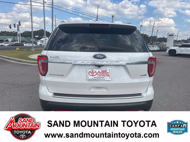 Used 2018 Ford Explorer Platinum AWD/4WD image 4