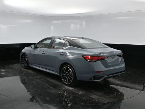 Used 2025 Nissan Sentra SR image 5