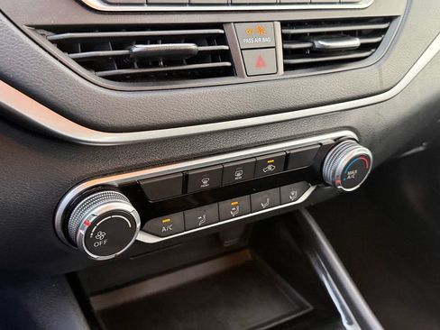 Used 2021 Nissan Altima 2.5 SV FWD image 22
