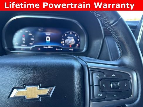 Used 2024 Chevrolet Suburban LT image 13