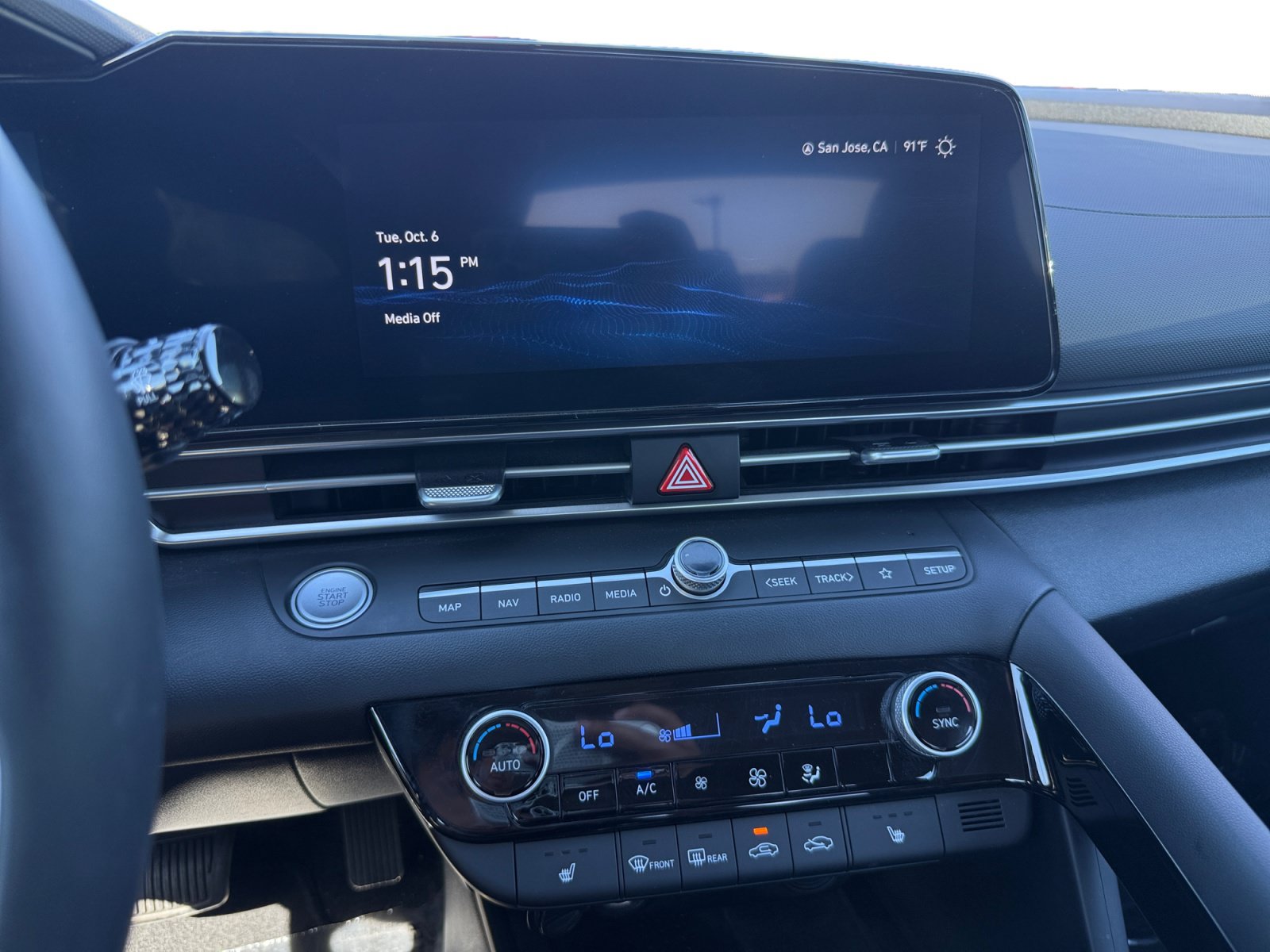 Certified 2023 Hyundai Elantra SEL w/ Convenience Package FWD image 12