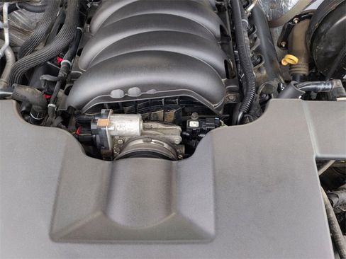 Used 2017 GMC Sierra 1500 Base w/ Sierra Convenience Package image 29