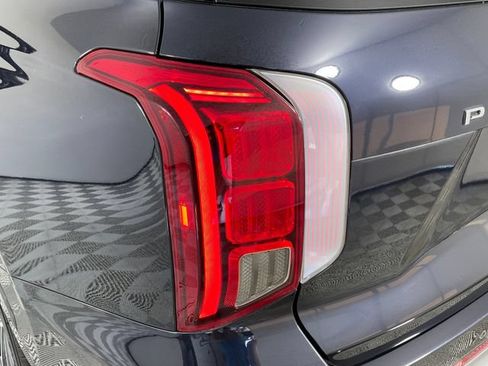Used 2023 Hyundai Palisade Calligraphy w/ Cargo Package AWD/4WD image 19