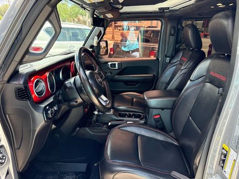 Used 2020 Jeep Gladiator Rubicon AWD/4WD image 15