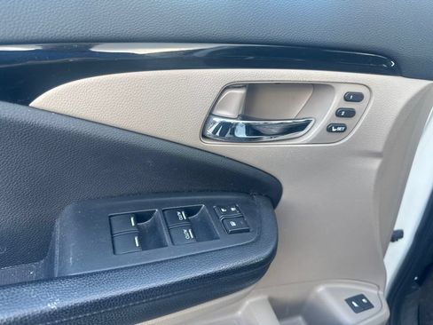 Used 2016 Honda Pilot Elite image 20