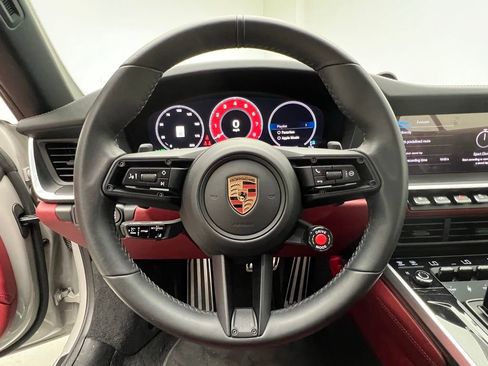 Certified 2025 Porsche 911 Carrera RWD image 7