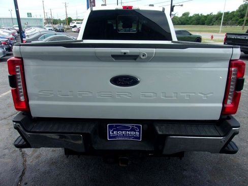 Used 2023 Ford F250 Lariat w/ Lariat Ultimate Package AWD/4WD image 5