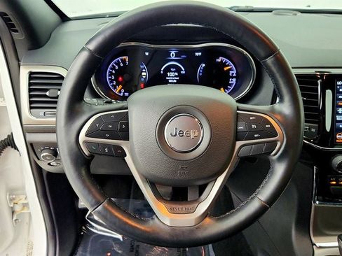 Used 2022 Jeep Grand Cherokee Laredo X AWD/4WD image 14