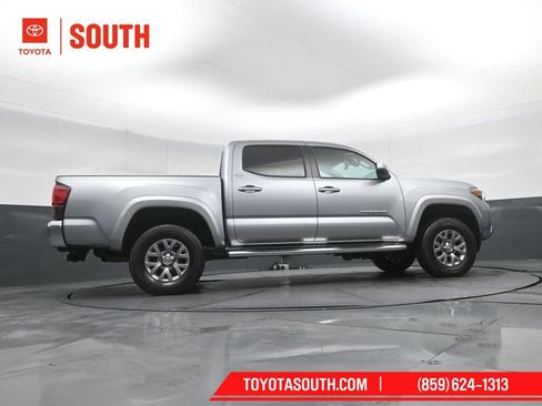 Used 2019 Toyota Tacoma SR5 image 35