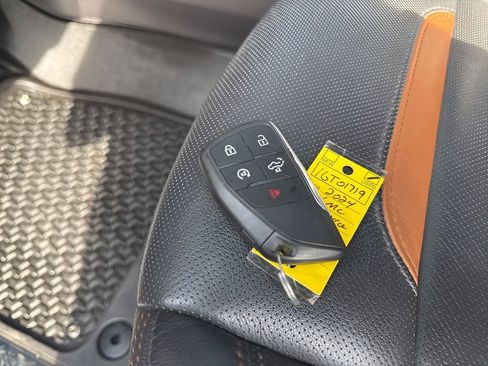 Used 2024 GMC Sierra 1500 AT4 w/ AT4 Premium Package image 41