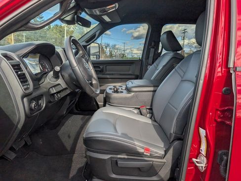 New 2026 RAM 2500 Tradesman AWD/4WD image 21