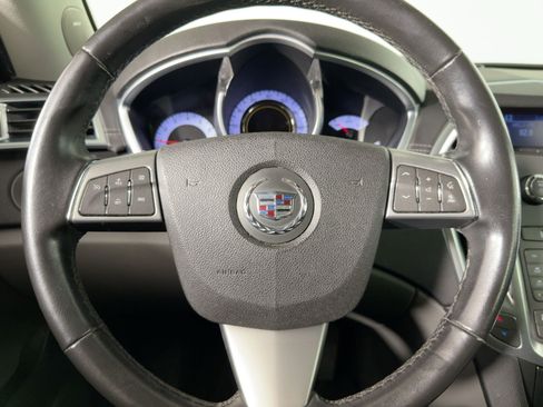 Used 2011 Cadillac SRX 2WD image 17