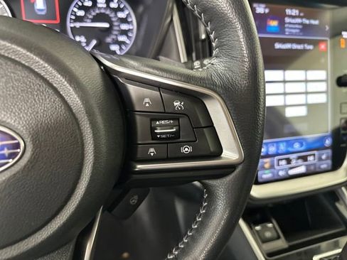 Used 2022 Subaru Outback Limited XT image 16