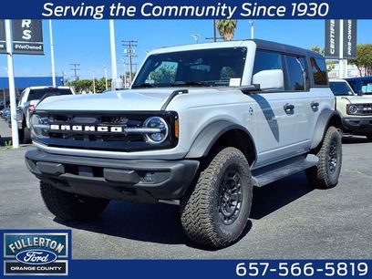 New 2026 Ford Bronco Outer Banks w/ Sasquatch Package