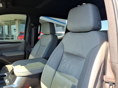 Used 2023 Chevrolet Silverado 1500 RST AWD/4WD image 18
