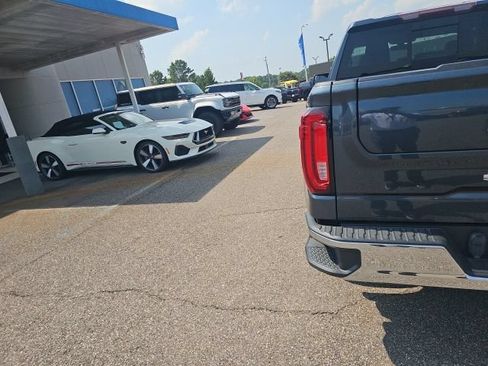 Used 2019 GMC Sierra 1500 SLT RWD image 6