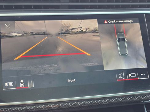 Used 2024 Audi SQ7 Premium Plus w/ Carbon Package image 47