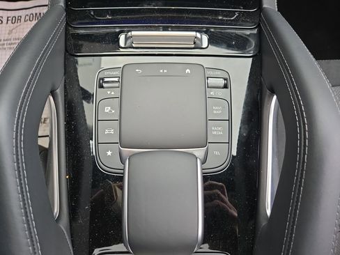 Used 2024 Mercedes-Benz GLE 53 AMG 4MATIC image 24