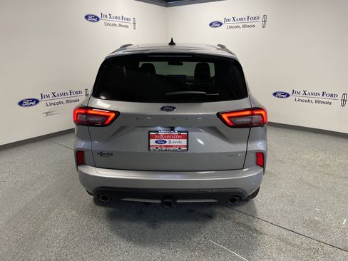 Used 2023 Ford Escape ST-Line Select w/ Tech Pack #2 image 5