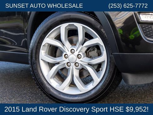 Used 2015 Land Rover Discovery Sport HSE AWD/4WD image 35