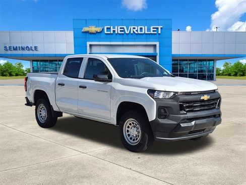 Used 2025 Chevrolet Colorado W/T RWD image 1