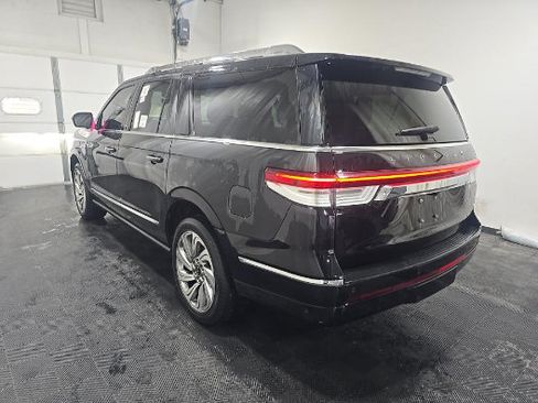Used 2023 Lincoln Navigator L Reserve w/ Equipment Group 201A AWD/4WD image 7