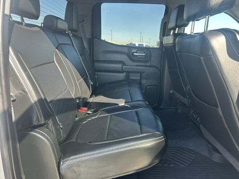 Used 2021 Chevrolet Silverado 1500 LT AWD/4WD image 7