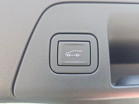 New 2026 Buick Envision Sport Touring image 7