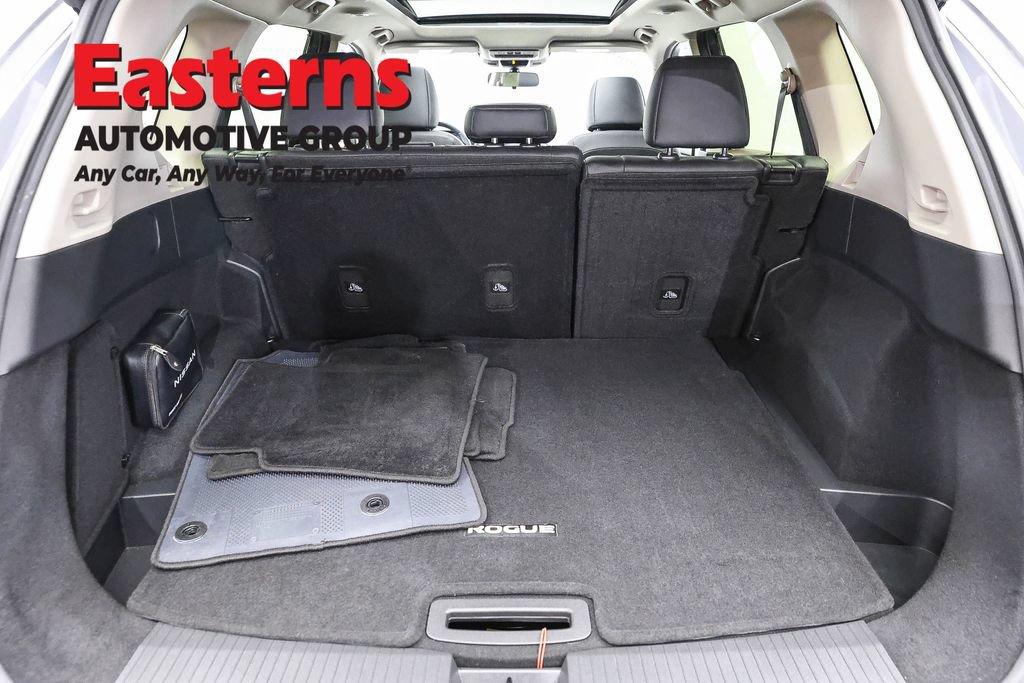 Used 2023 Nissan Rogue SV w/ SV Premium B Package AWD/4WD image 10