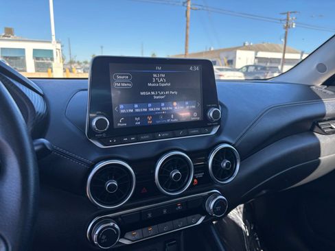 Used 2025 Nissan Sentra SV FWD image 19