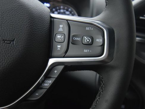 New 2026 RAM 3500 Big Horn AWD/4WD image 30