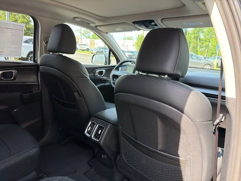 New 2026 Kia Sorento EX AWD/4WD image 14