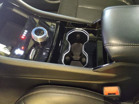 Used 2022 Jeep Grand Cherokee Limited 4xe w/ Luxury Tech Group II AWD/4WD image 26