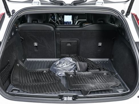 Certified 2024 Volvo V60 T8 Polestar w/ Protection Package AWD/4WD image 31