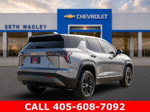 Used 2026 Chevrolet Equinox LT FWD image 7