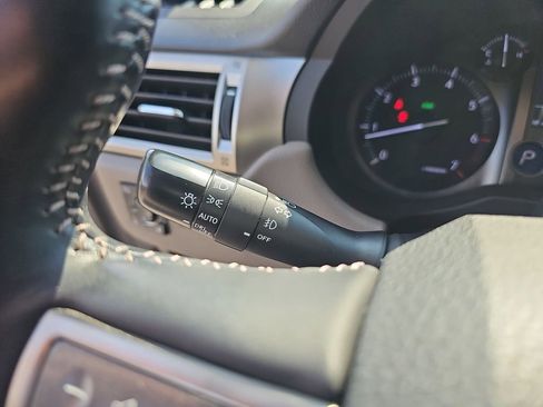 Used 2019 Lexus GX 460 Luxury image 31