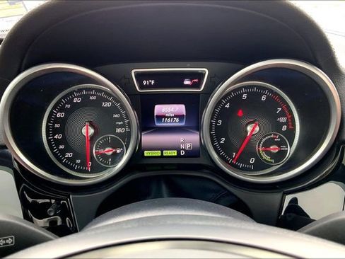 Used 2016 Mercedes-Benz GLE 550e 4MATIC image 23