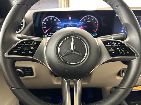 Used 2026 Mercedes-Benz GLA 250 image 22
