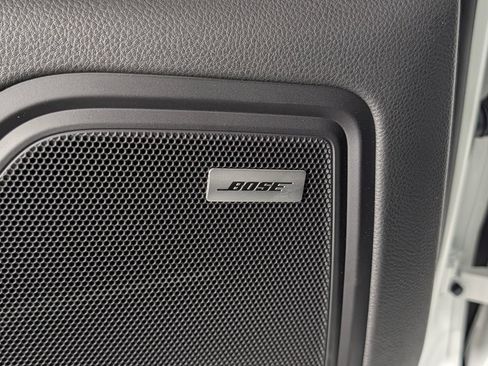 New 2026 Porsche Macan AWD/4WD image 28