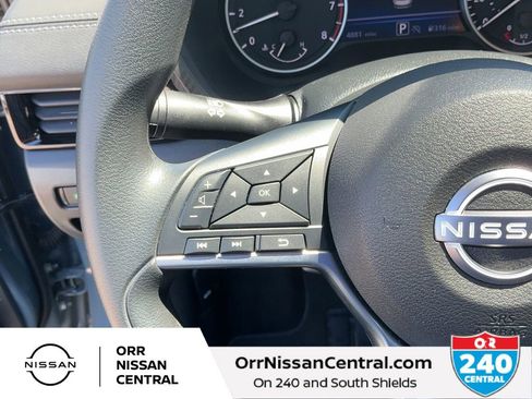 Certified 2025 Nissan Sentra SV w/ Trunk Package FWD image 19