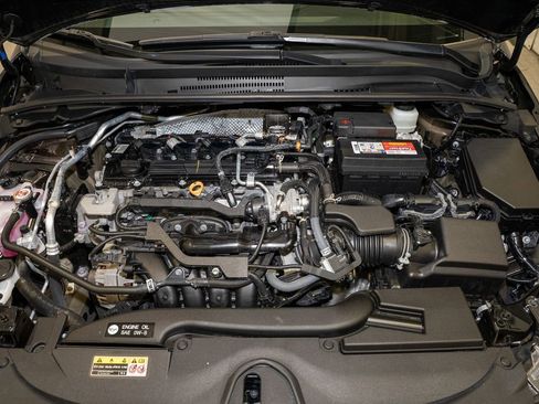 Used 2024 Toyota Corolla LE image 18