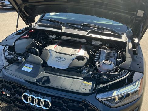 Used 2021 Audi SQ5 Premium Plus image 23