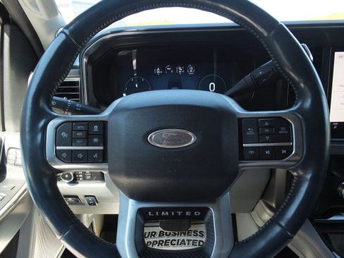 Used 2024 Ford F250 Limited w/ FX4 Off-Road Package AWD/4WD image 22