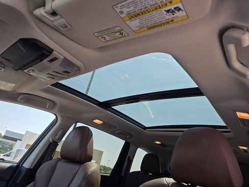 Used 2019 Subaru Ascent Touring AWD/4WD image 22