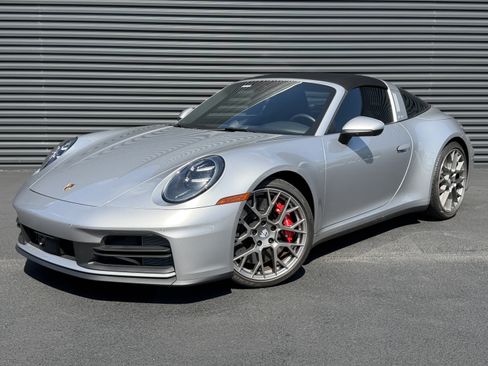 Certified 2026 Porsche 911 Targa 4S AWD/4WD image 1