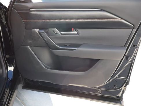 Used 2025 MAZDA CX-50 AWD 2.5 Hybrid w/ Premium Pkg image 28