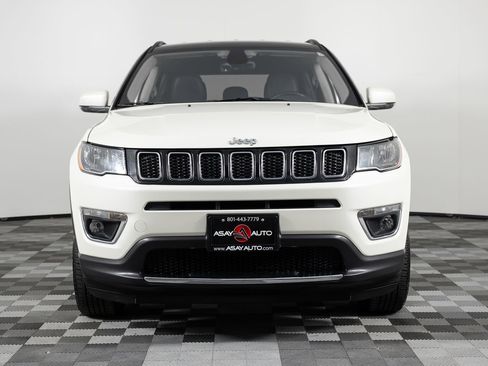 Used 2018 Jeep Compass Limited AWD/4WD image 11